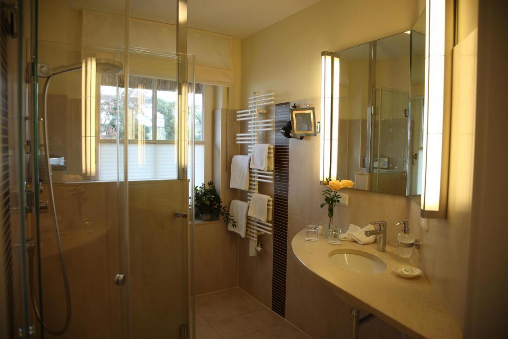 Romantik Hotel Namenlos Ahrenshoop Chambre photo
